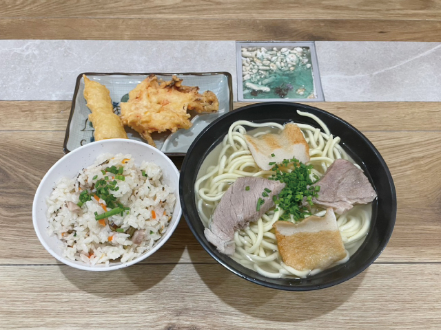 くになか食堂