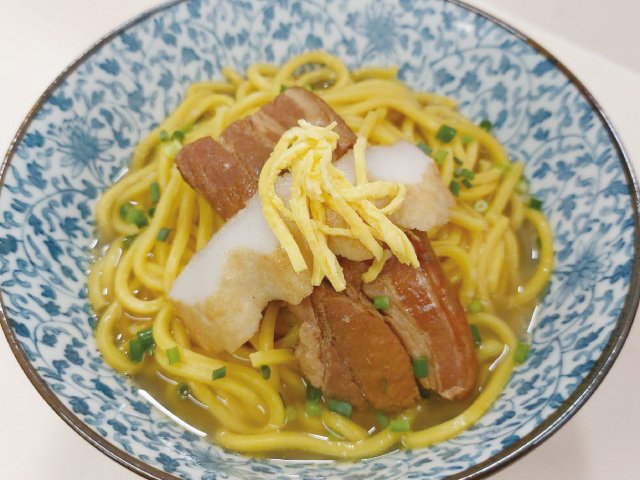 島の食堂 焼肉屋
